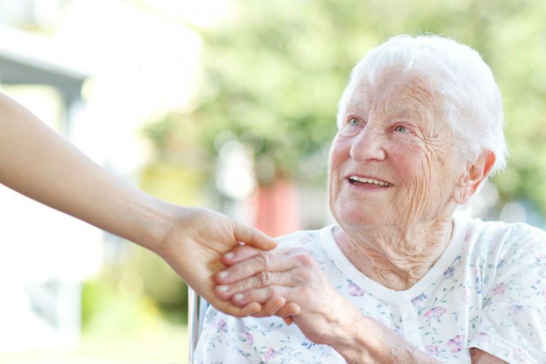 3 Ways Miami Home Health Care Services Will Help Your Senior Parent